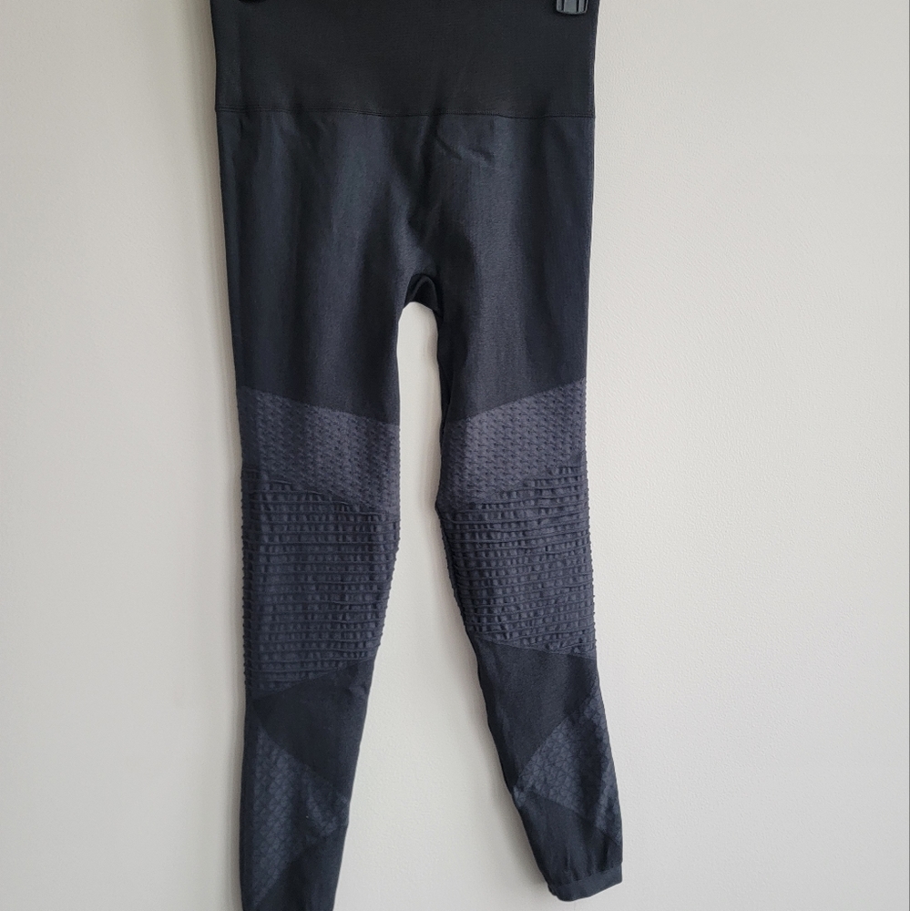 Spanx black and grey moto leggings size M